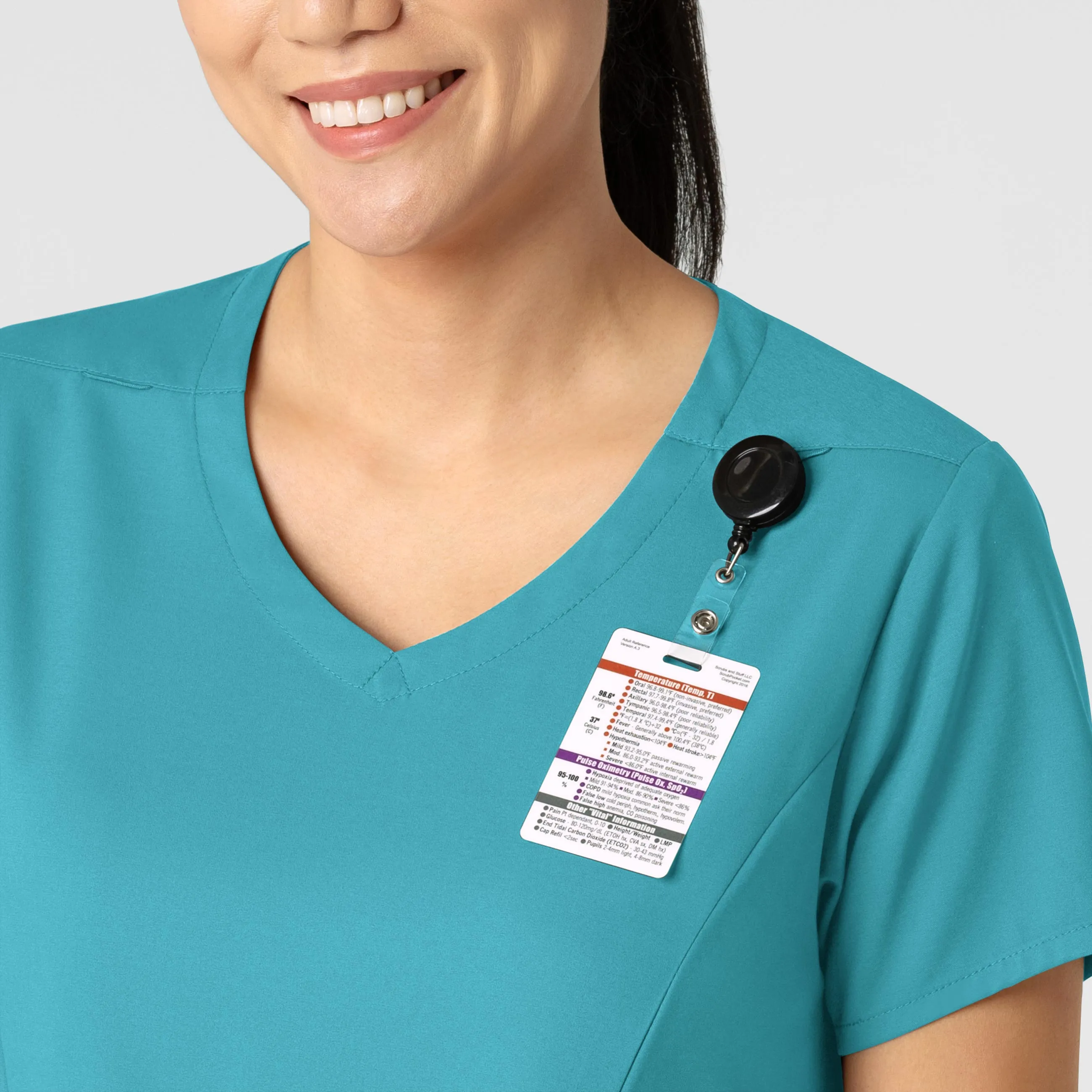Boundless Women's 2-Pocket V-Neck Scrub Top - Teal