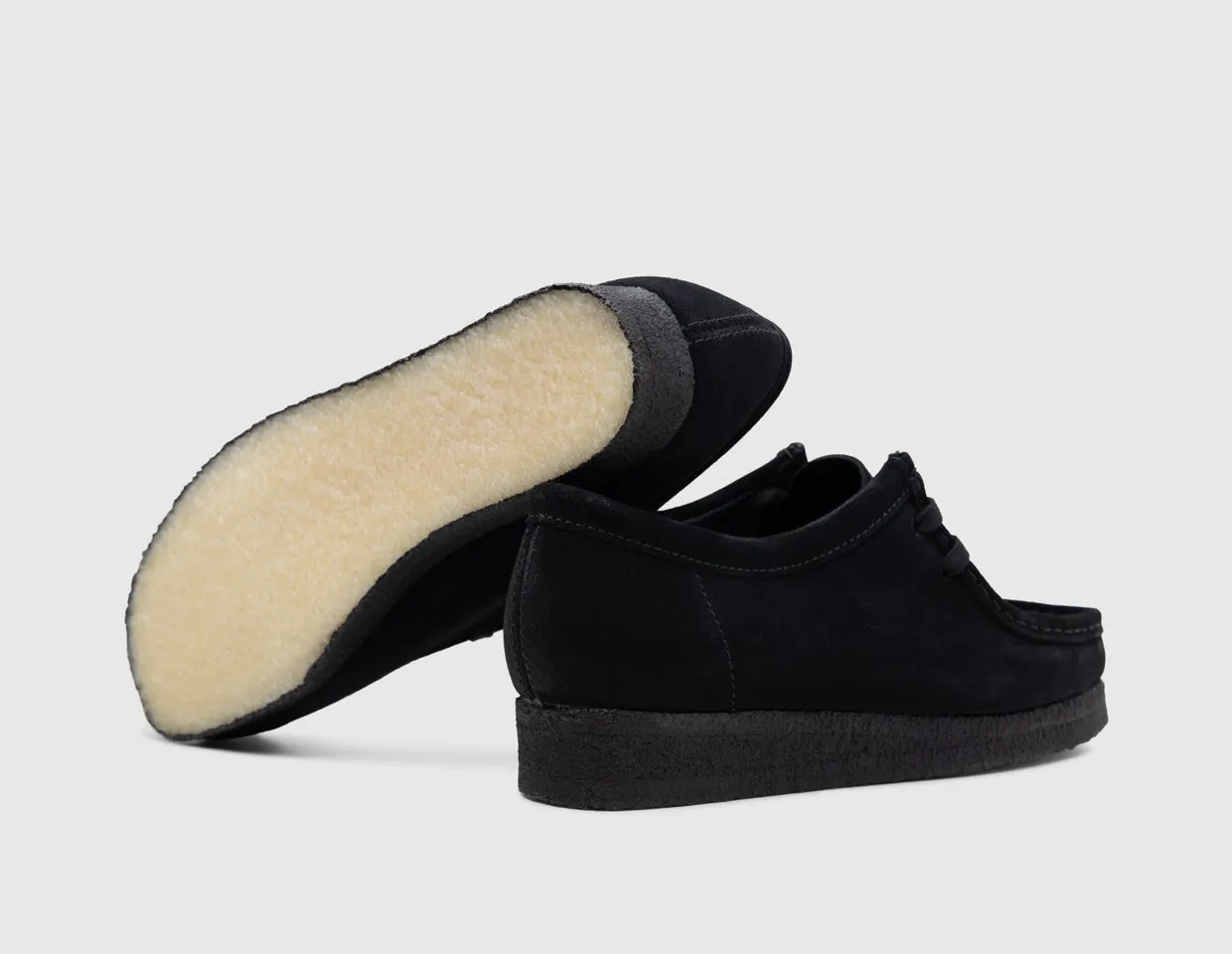 Clarks Womens Wallabee / Black Suede