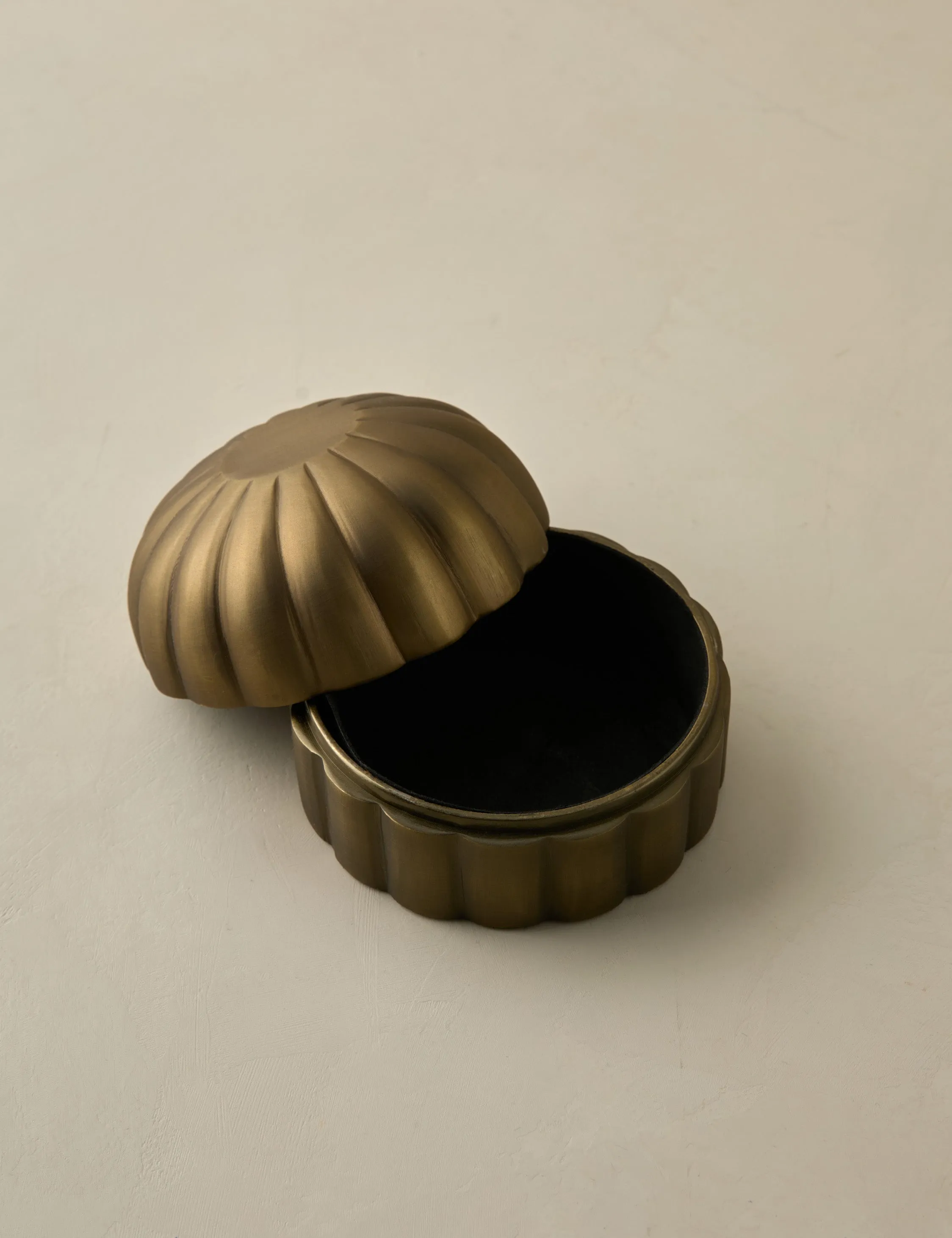 Delphi Lidded Box
