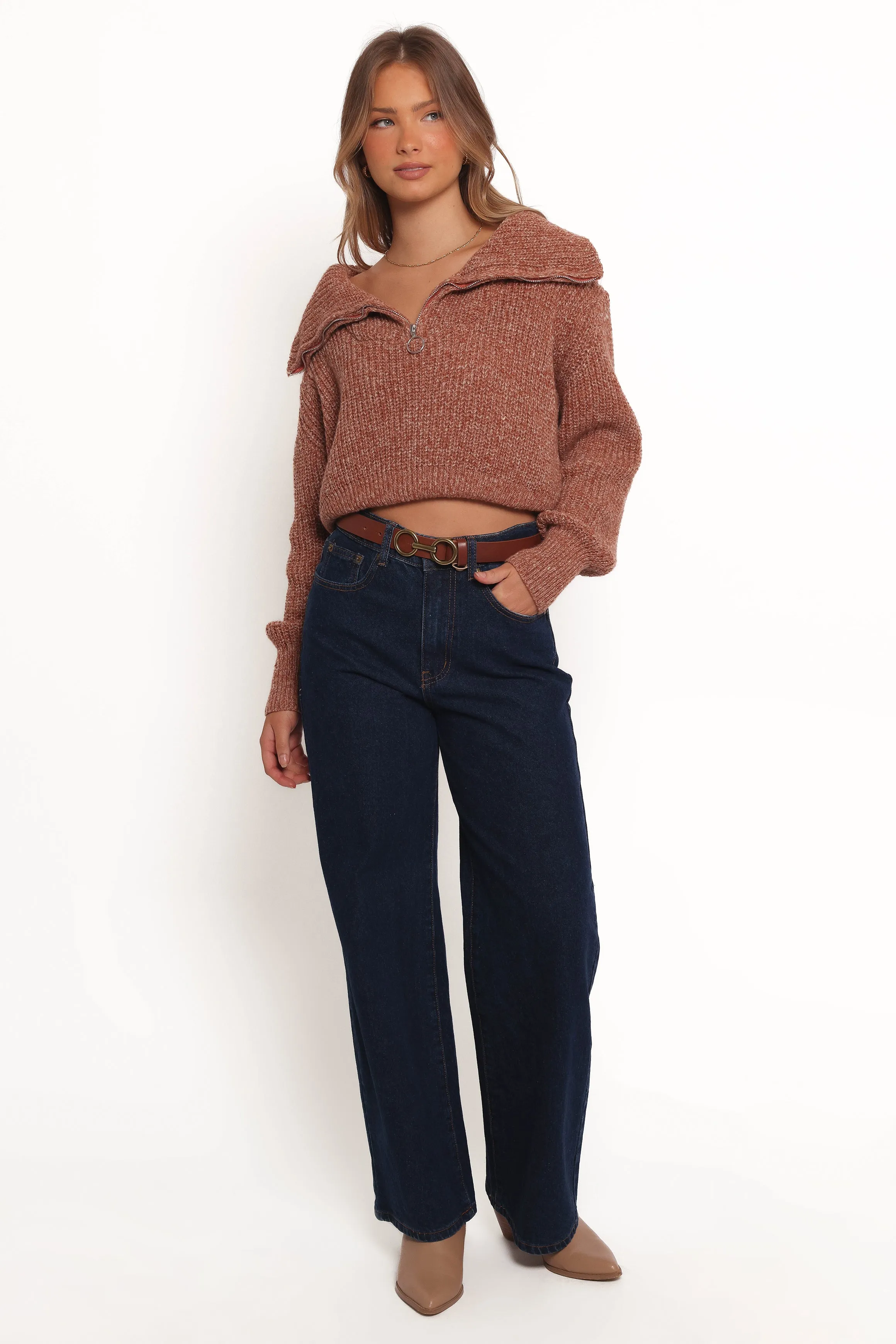 Hallow Collar Quarter Zip Sweater - Brown