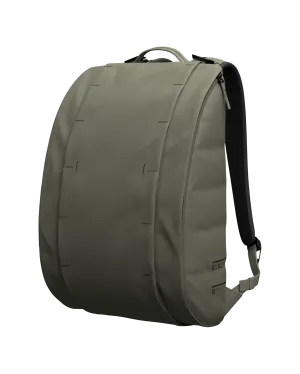 Hugger Base Backpack 15L Moss Green