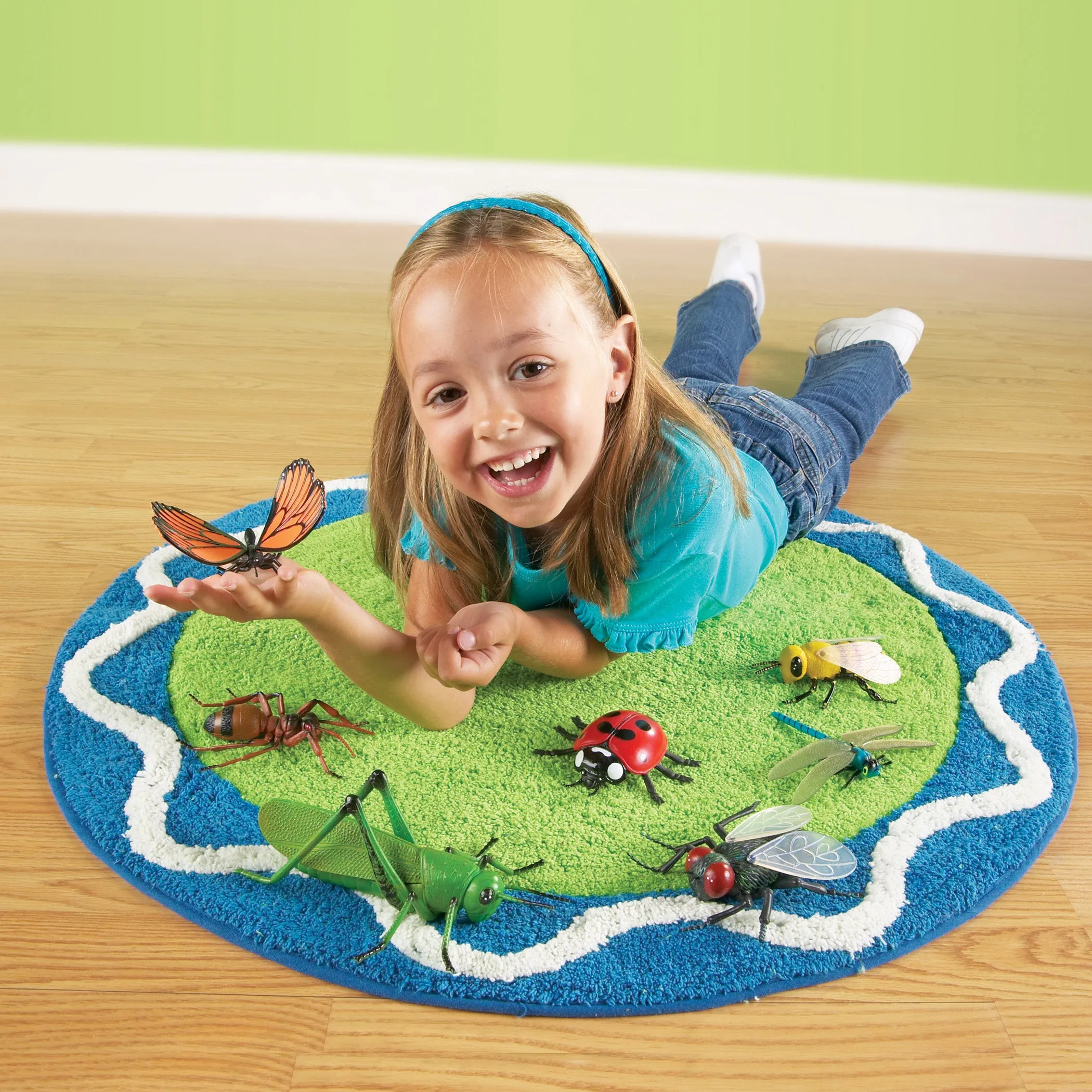 Learning Resources Jumbo Insects Playset - Vibrant 7-Piece Collection