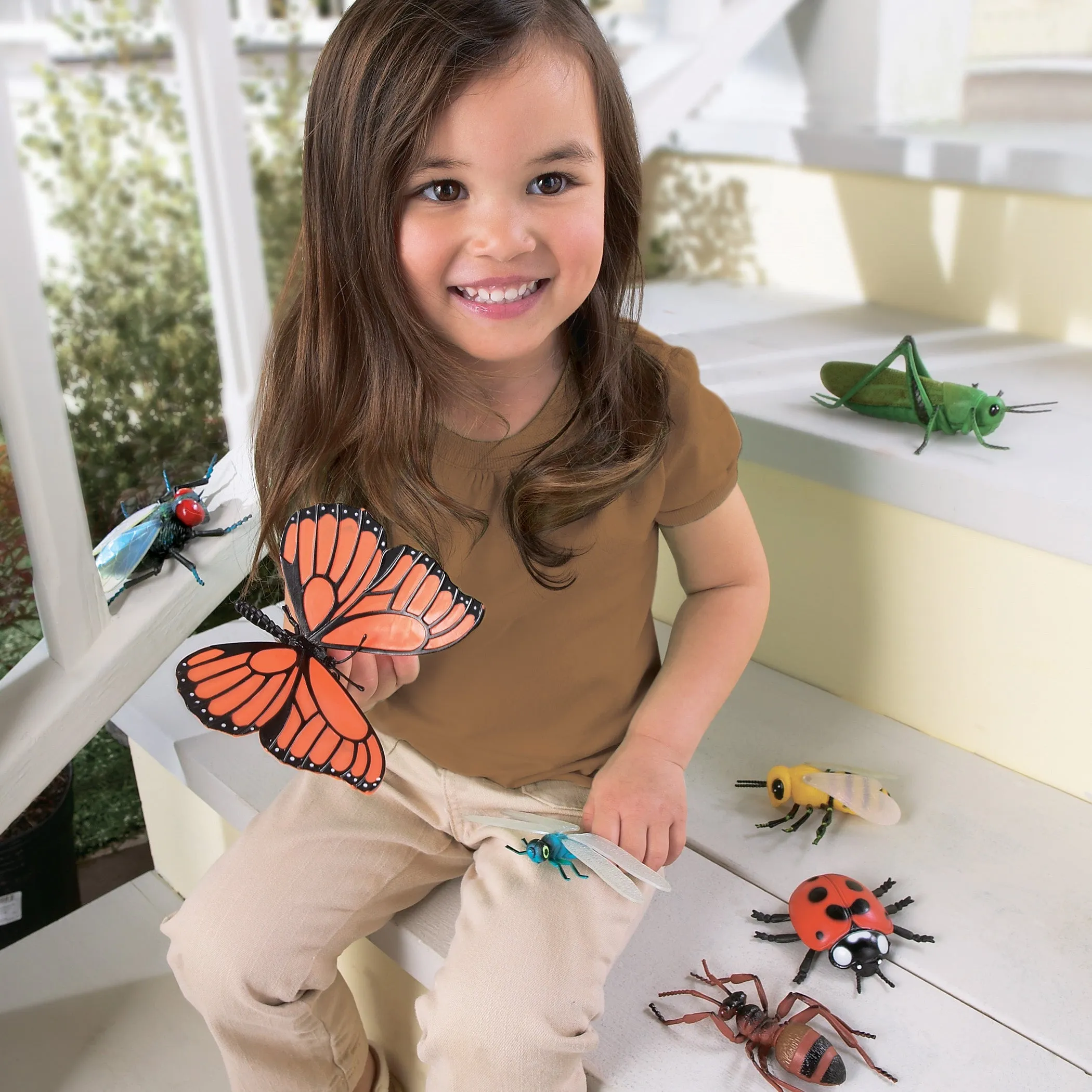 Learning Resources Jumbo Insects Playset - Vibrant 7-Piece Collection