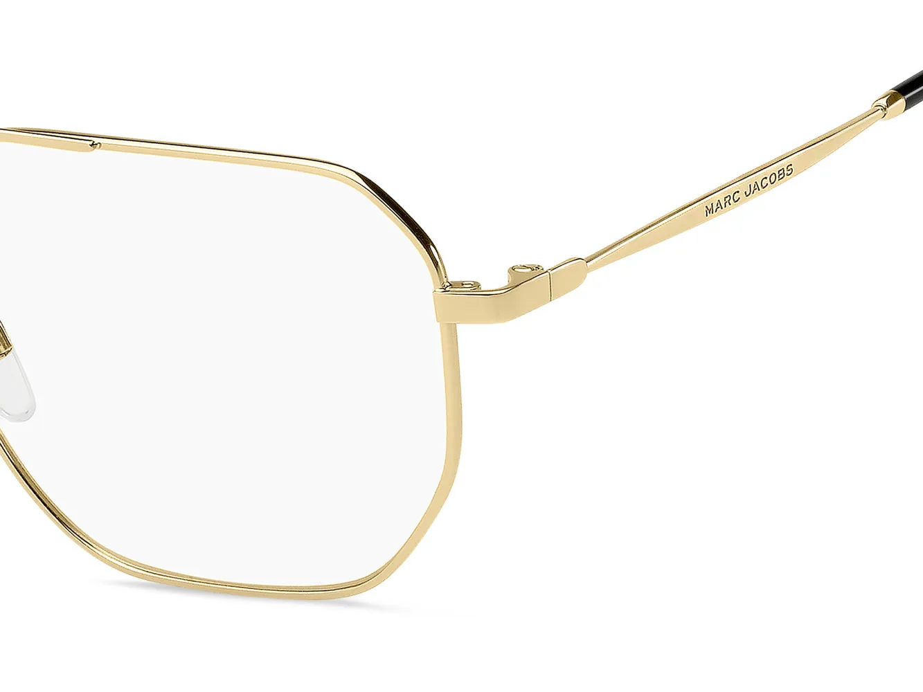 Marc Jacobs Marc 832
