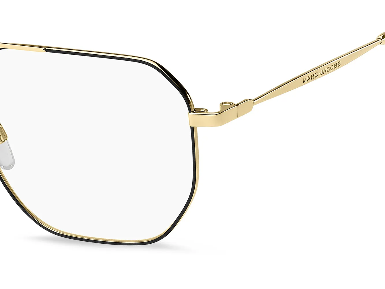 Marc Jacobs Marc 832