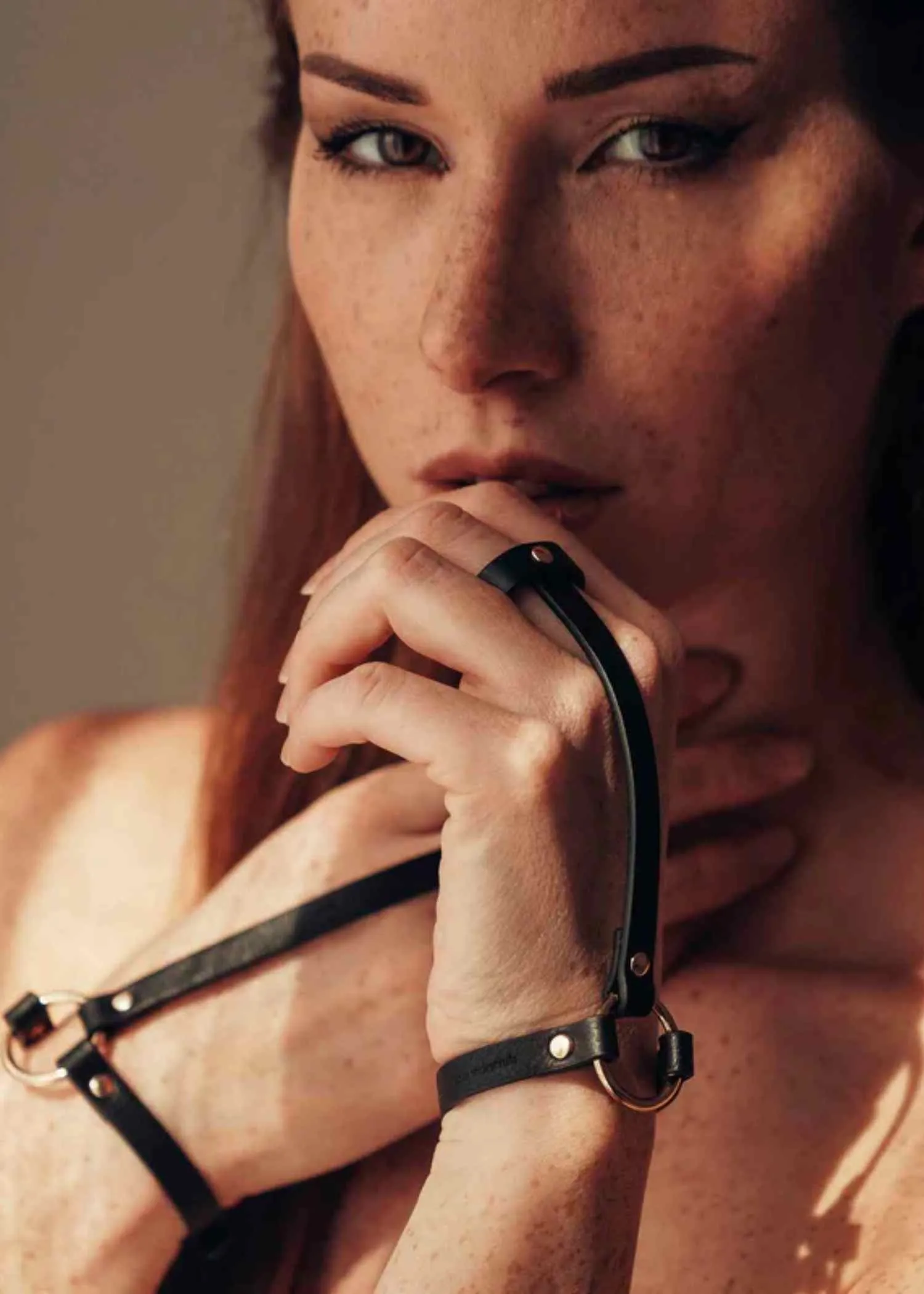 Maze Hand Bracelet Harness (Black)
