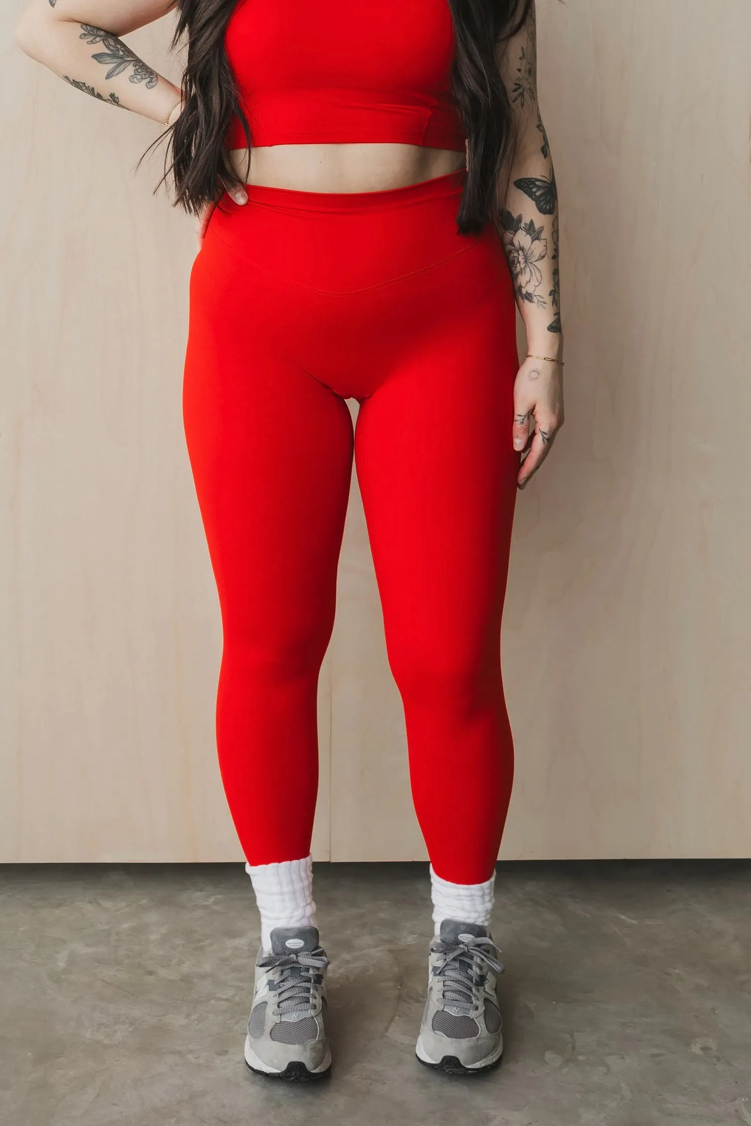 Nearly Nude Pant (25")