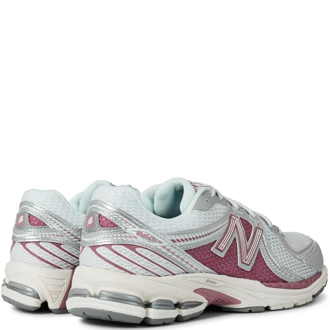 New Balance 860v2