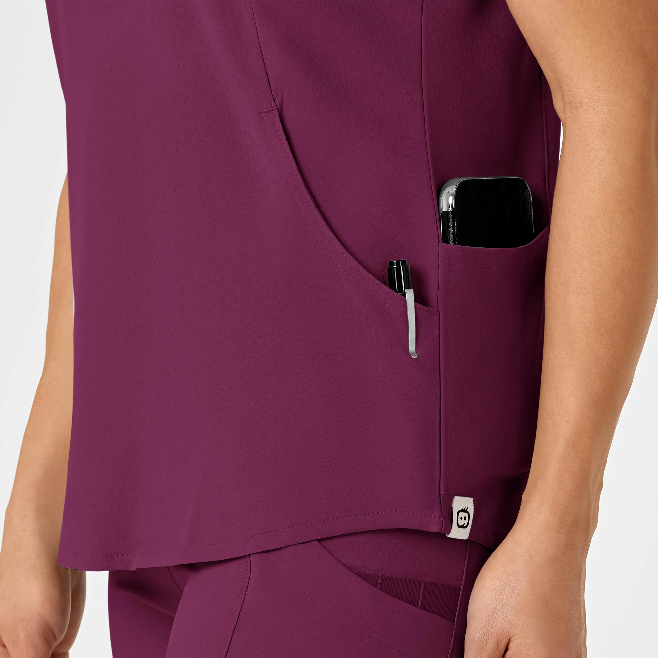 RENEW Women's Zip Accent Scrub Top - Wine