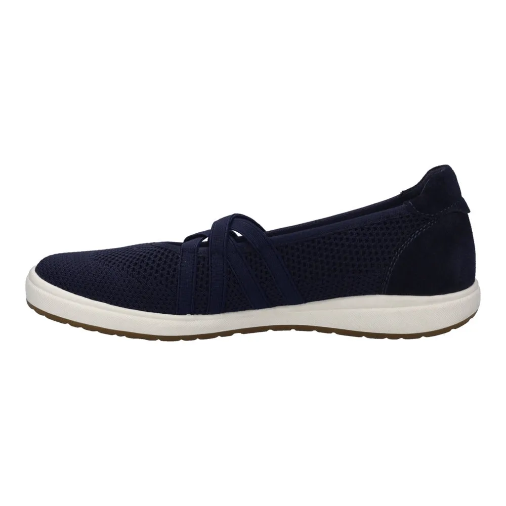 Women's Caren 67