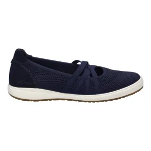 Women's Caren 67