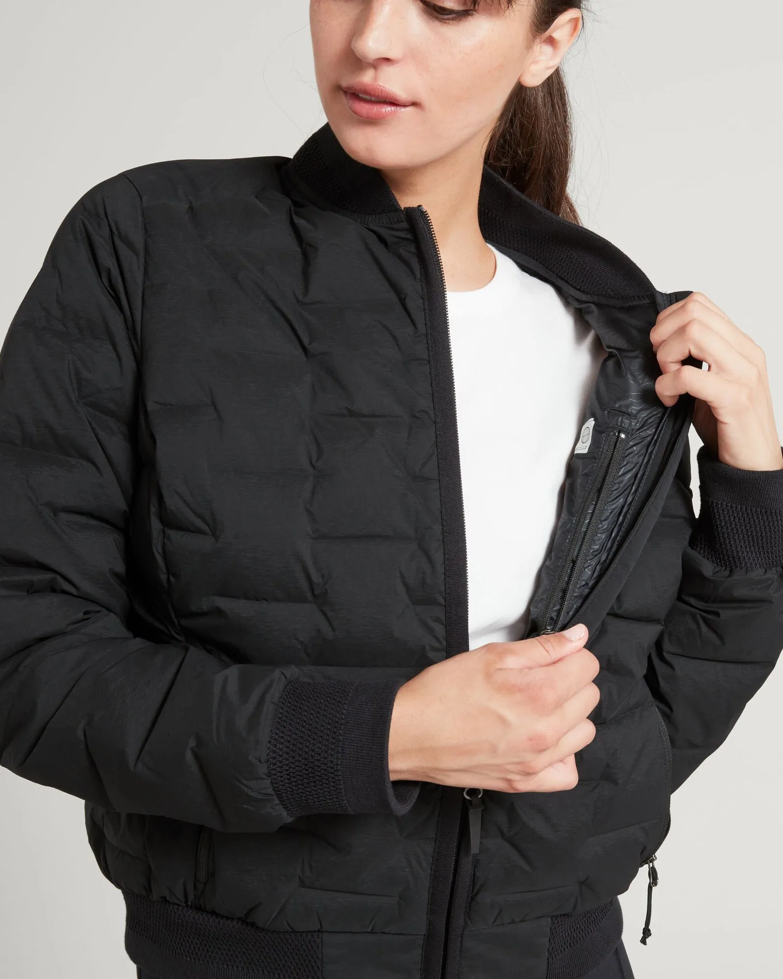 Women's Federate Stretch Down Bomber Jacket - Black