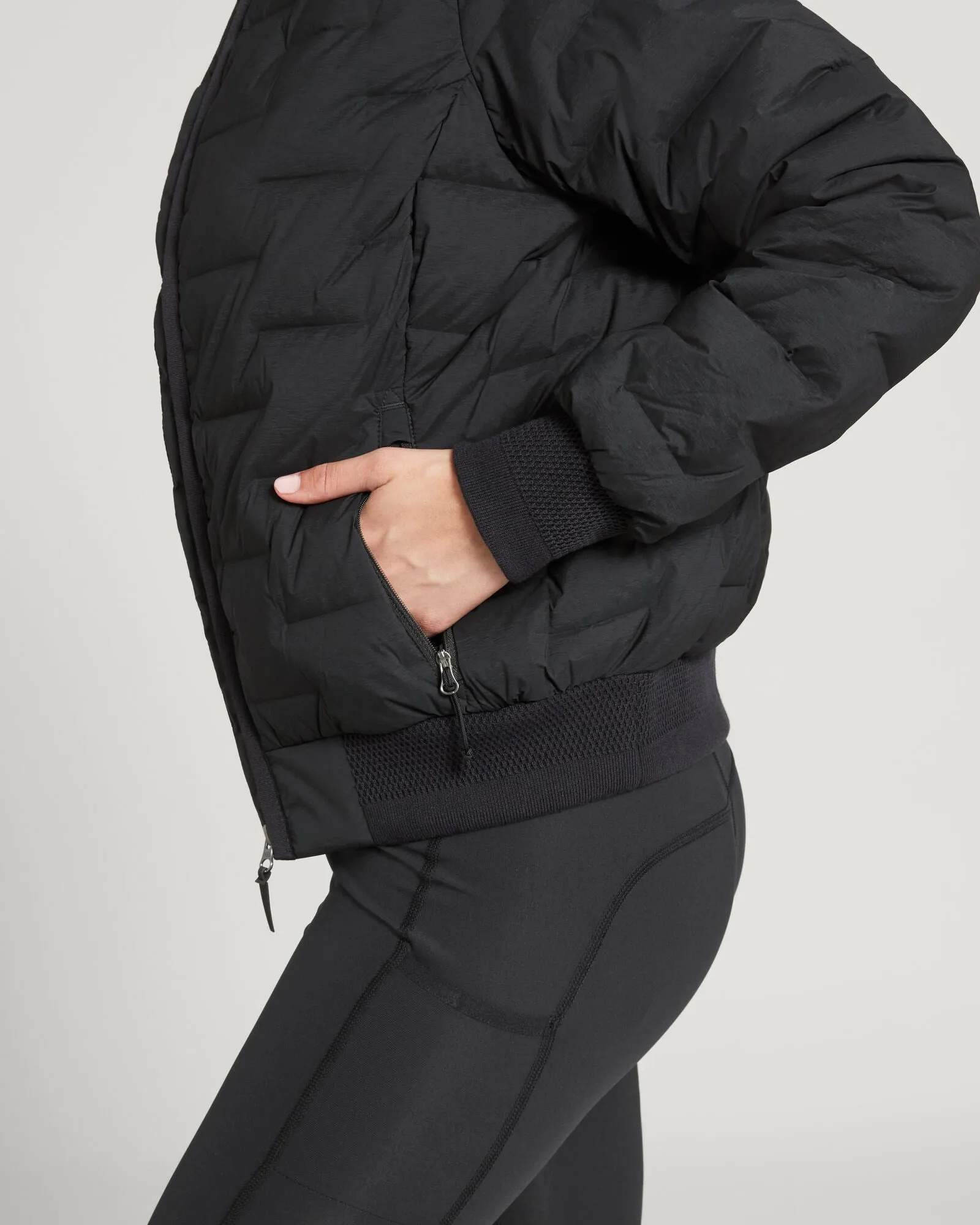 Women's Federate Stretch Down Bomber Jacket - Black