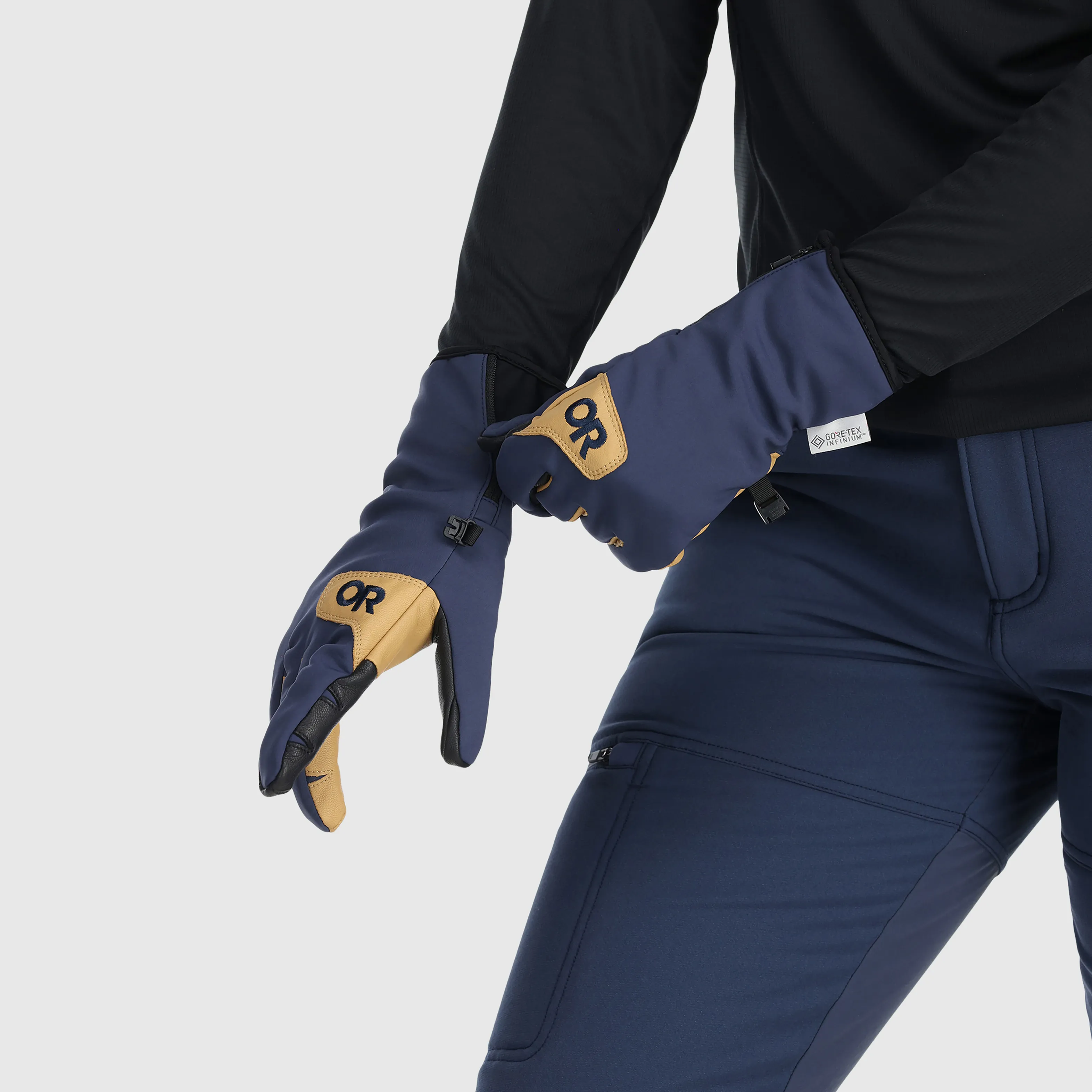 Women's Stormtracker GORE-TEX INFINIUM™ Sensor Gloves